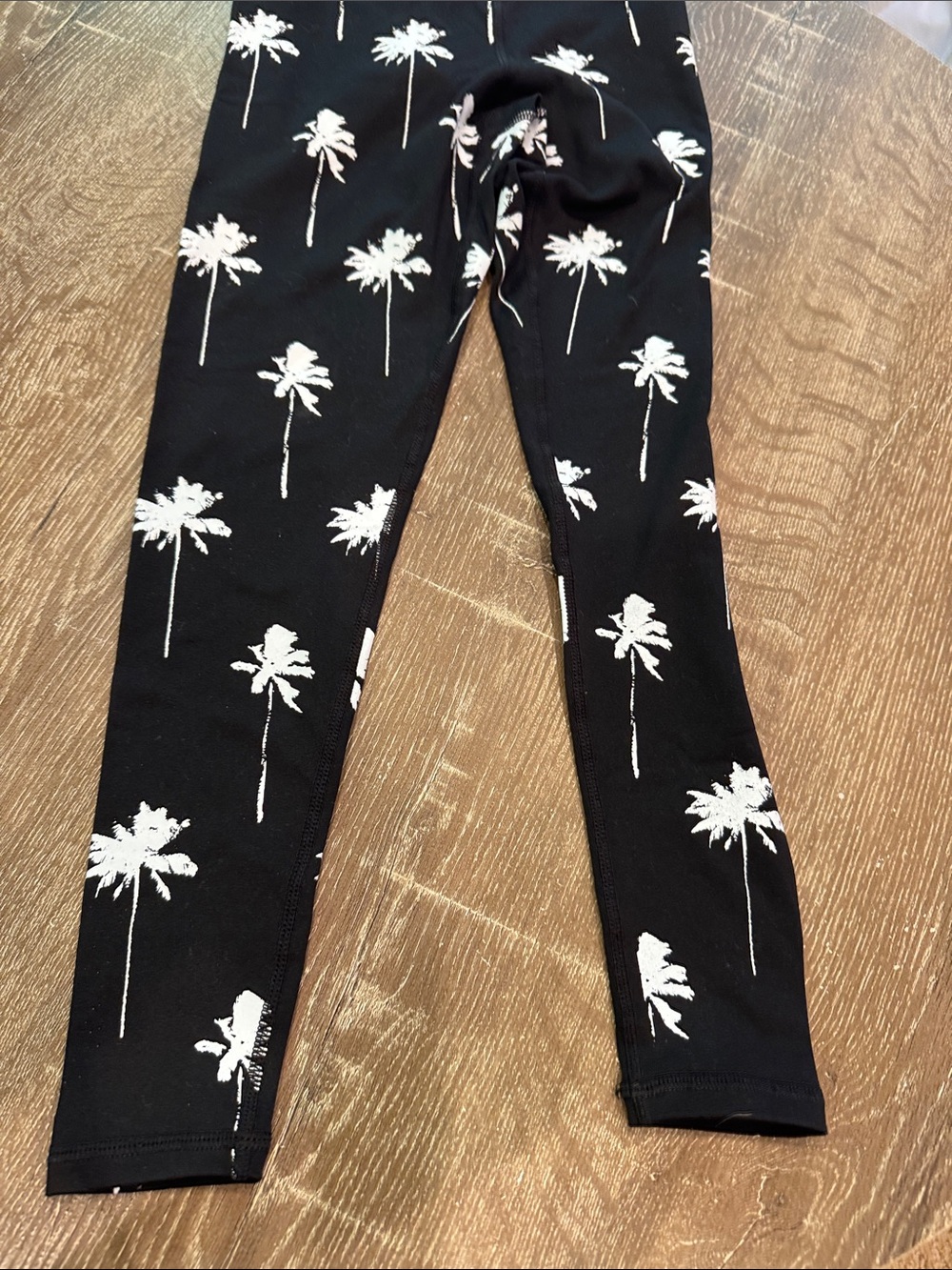 Spiritual Gangster Black Leggings with White Palm Print